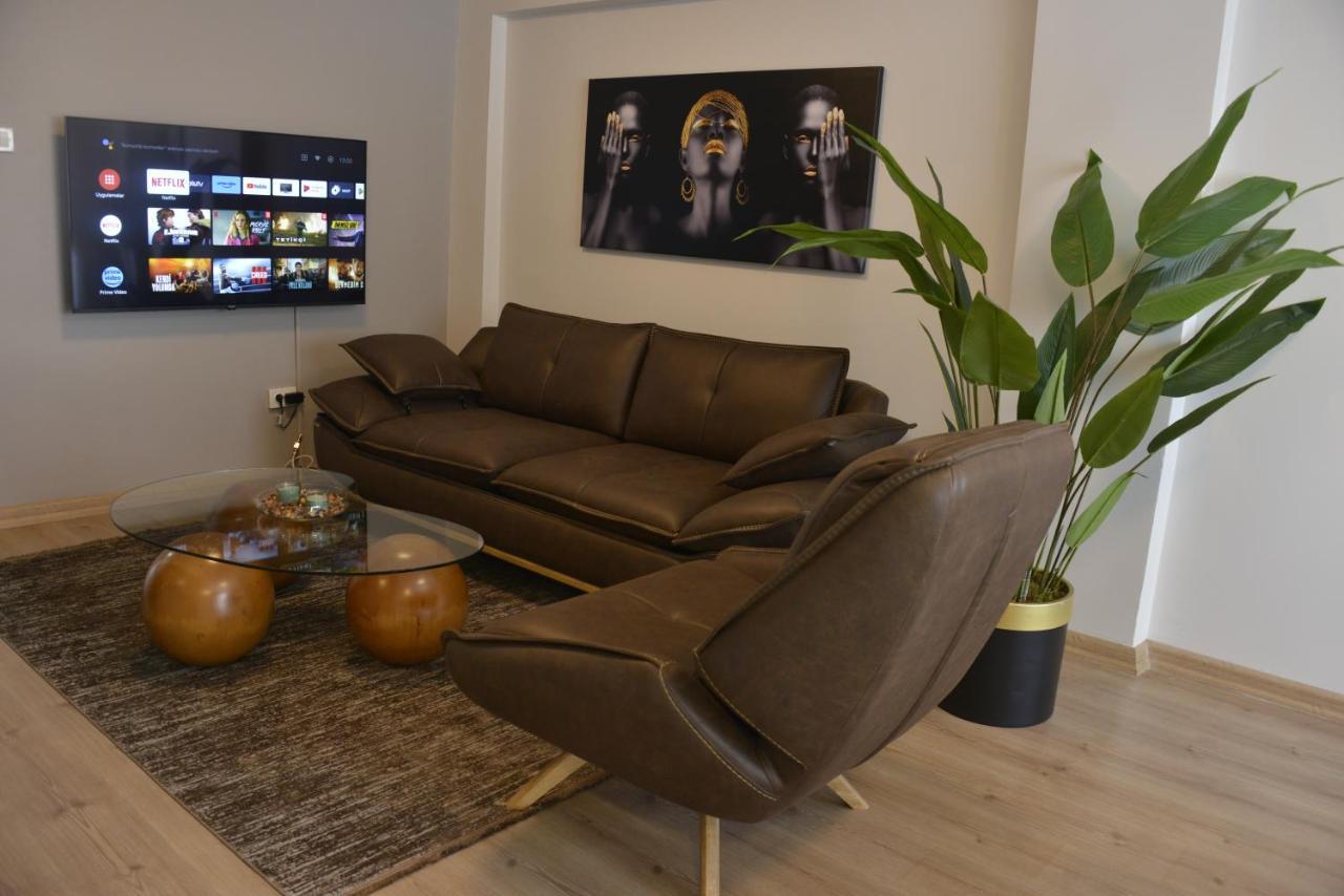 Sea View, Your Home In The Center Of Alsancak Izmir Exterior photo